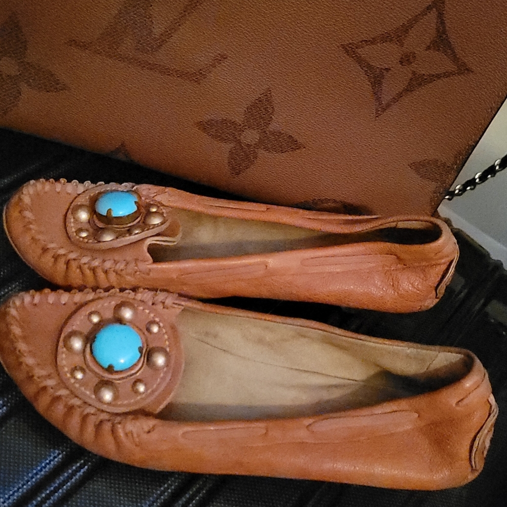 Miu Miu leather flats